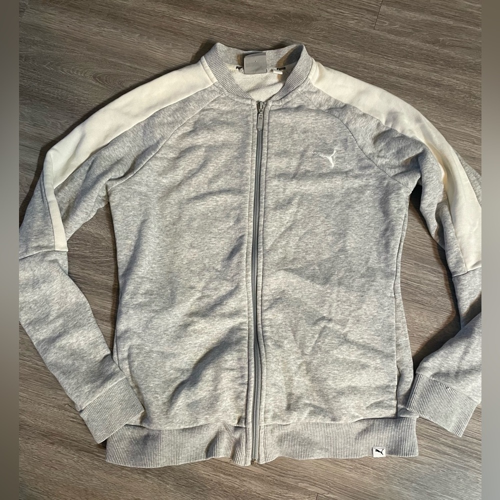 Puma Gray and Cream Women's Sweater